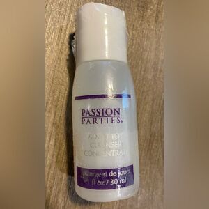 *NWOT* Passion Parties Adult Toy Cleanser